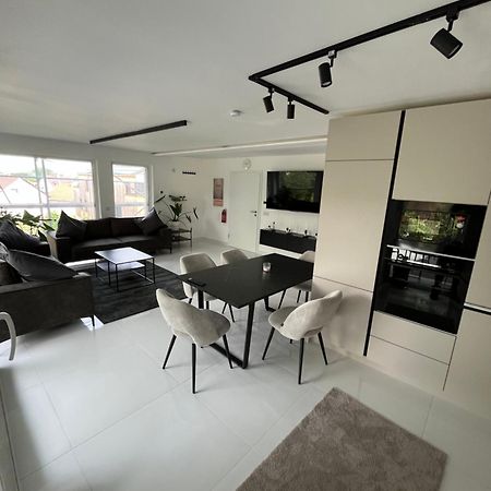 2 Moderne Wohnung Nahe Museum Sinsheim Bagian luar foto